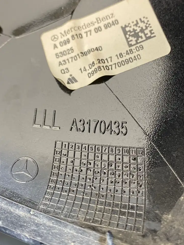 Mercedes-Benz C W205 (2014 - 2021) A09981077009040 Элементы бокового зеркала — фото 3