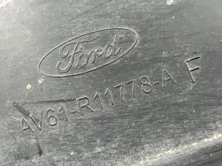 Ford C-MAX II (2010 - 2015) AV61R11778AF Защита днища задней части — фото 5
