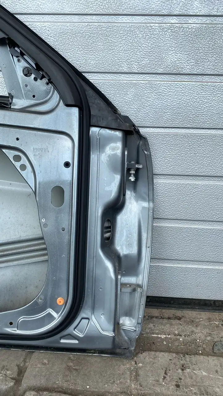 Mercedes-Benz C W204 (2007 - 2014) Дверь — фото 2
