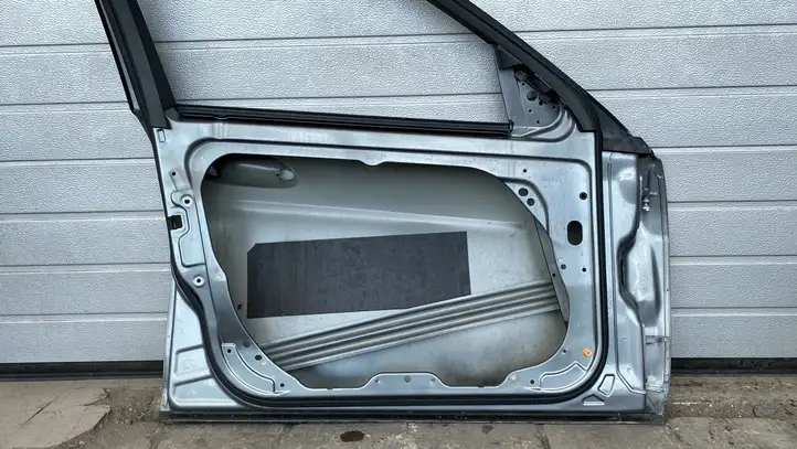Mercedes-Benz C W204 (2007 - 2014) Дверь — фото 3
