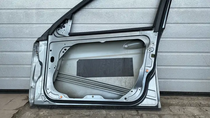 Mercedes-Benz C W204 (2007 - 2014) Дверь — фото 2