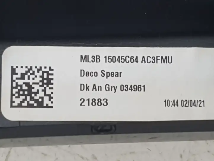 Ford F150 (2020 - ) ML3B15045C64 Декоративная планка — фото 3