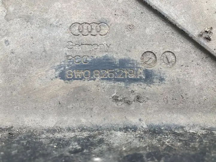 Audi A4 S4 B9 (2015 - 2019) 8W0825219A Защита днища задней части — фото 4