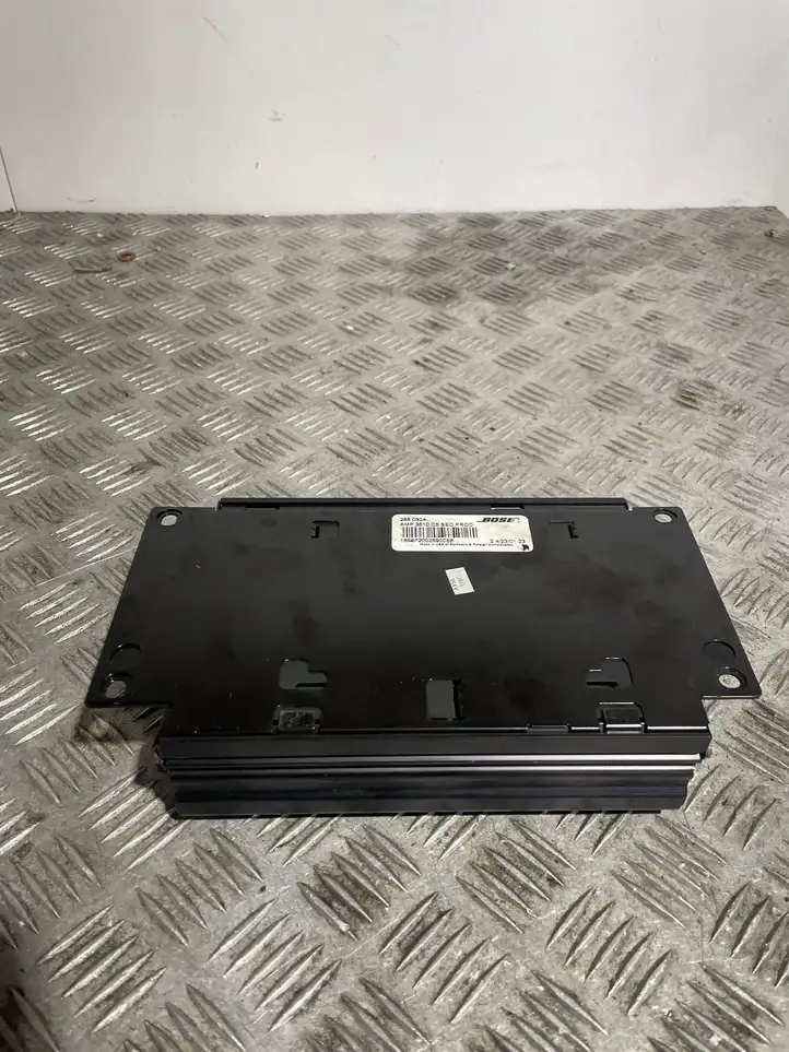 Audi A6 S6 C5 4B (1997 - 2001) AMP3510C5 Усилитель звука — фото 2
