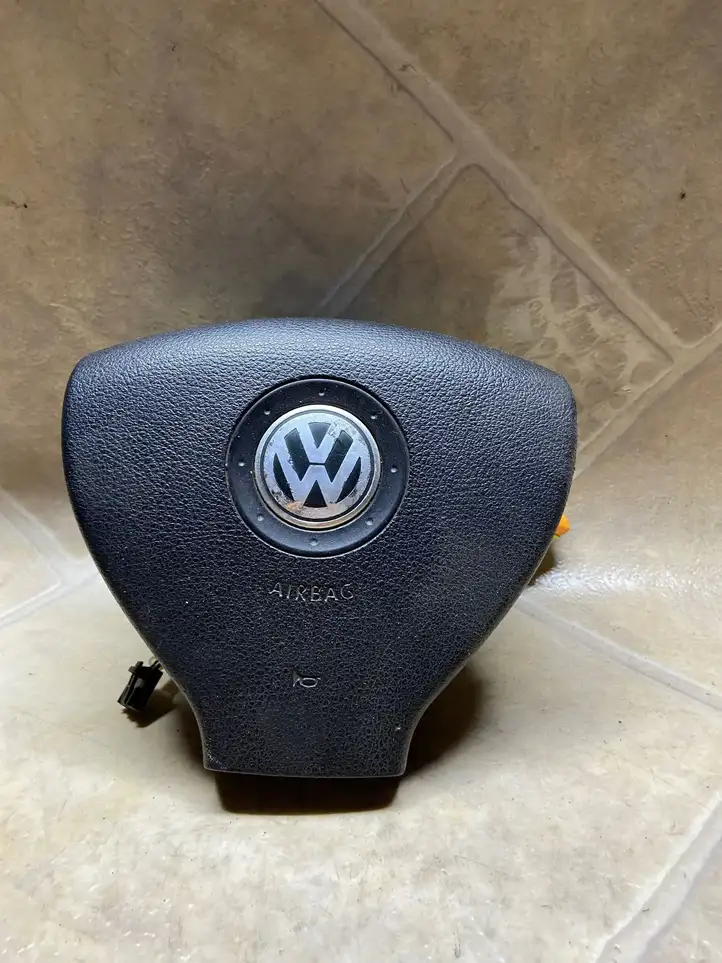 Volkswagen PASSAT B6 (2005 - 2010) 3C0880201T Подушка безопасности руля — фото 1