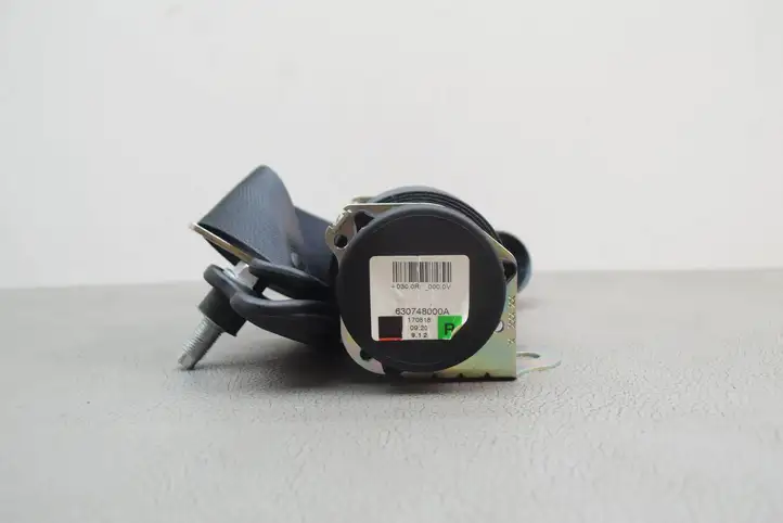 Nissan Juke I F15 (2010 - 2018) 88844BF12A Задний ремень безопасности — фото 5