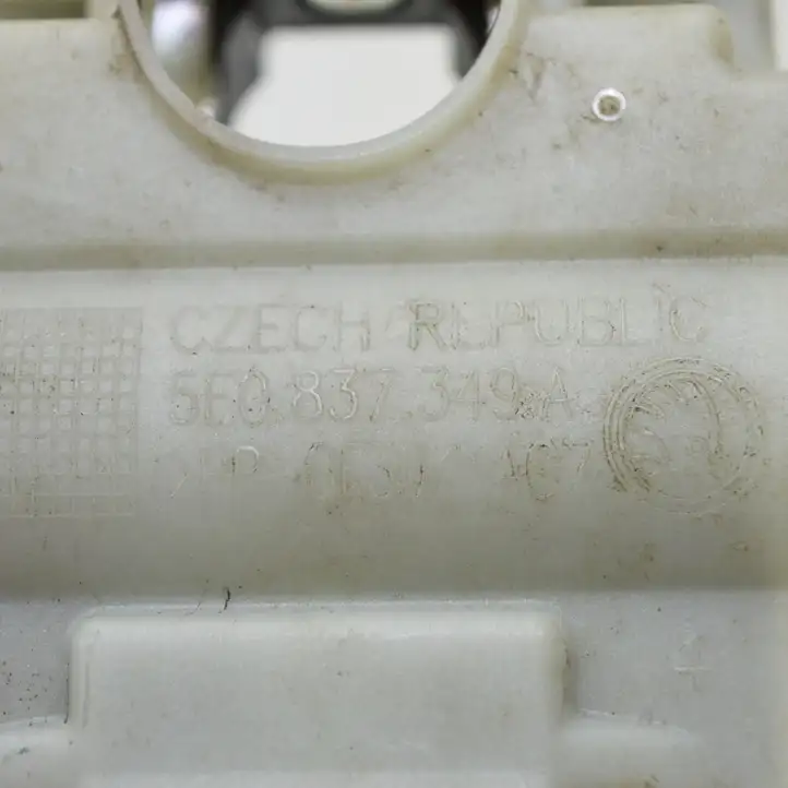 Skoda Octavia Mk3 (5E) (2013 - 2019) 5E0837349A Внутренняя ручка двери — фото 4