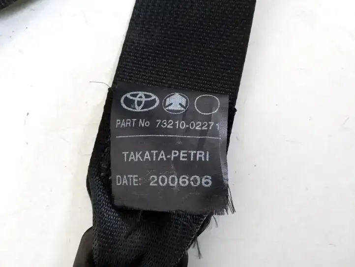 Toyota Corolla E120 E130 (2004 - 2007) 73210-02271 Передний ремень безопасности — фото 3