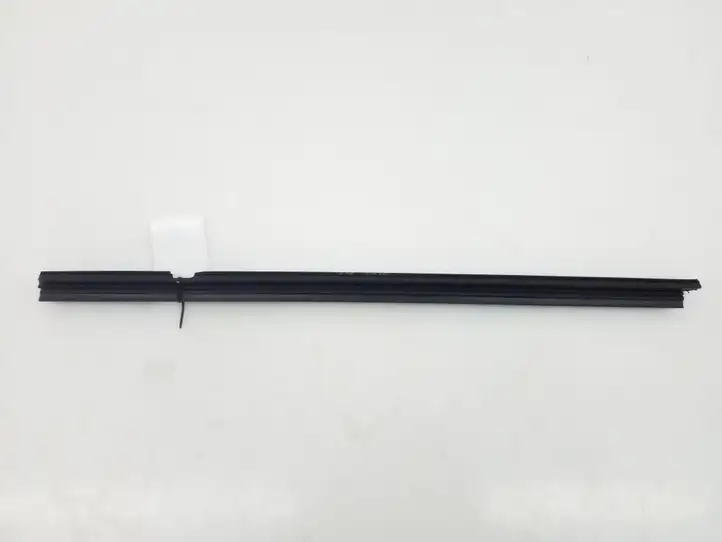 Mercedes-Benz A W176 (2012 - 2018) A1767350565 Обшивка задней двери — фото 1
