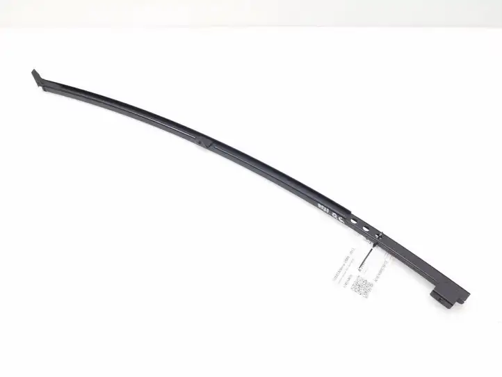 Toyota Verso (2009 - 2012) 6740764010 Прочая отделка задней двери — фото 1