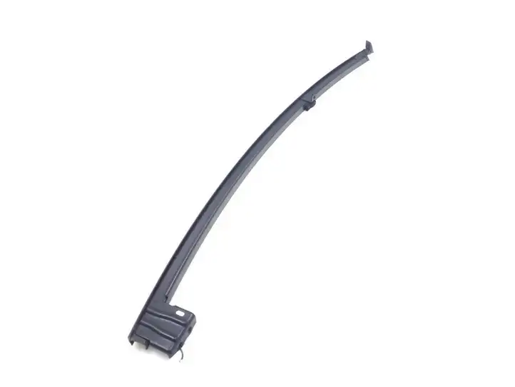 Toyota Avensis T270 (2009 - 2012) 6740120280 Прочая отделка передней двери — фото 1
