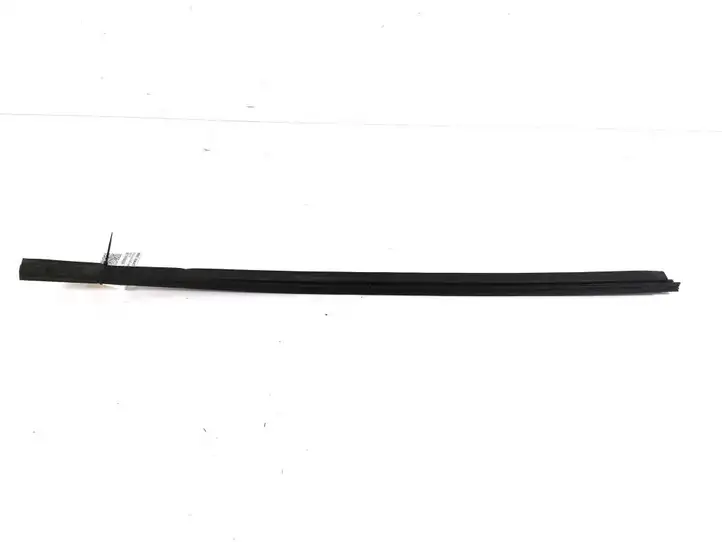 Mercedes-Benz E W211 (2002 - 2009) A2116900398 Накладка стоек лобового стекла — фото 3