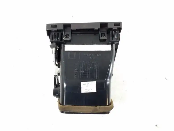 Toyota Avensis T270 (2009 - 2012) 55660-05101 Боковой воздушный дефлектор — фото 4