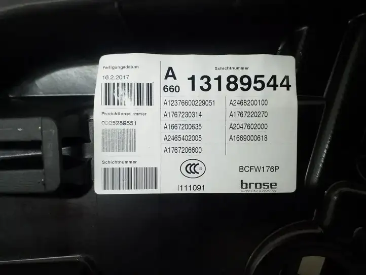 Mercedes-Benz A W176 (2012 - 2018) Электростеклоподъемник передний (комплект) — фото 3