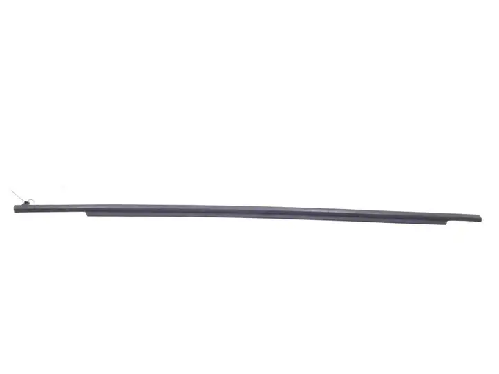Toyota Verso (2009 - 2012) 757100F020 Накладка стекла передней двери — фото 1