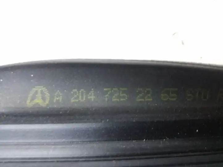 Mercedes-Benz GLK X204 (2008 - 2016) A2047252265 Накладка стекла передней двери — фото 2