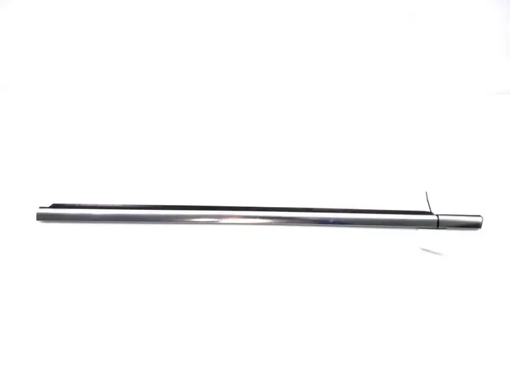 Mercedes-Benz R W251 (2005 - 2013) A2516904580 Накладка стекла передней двери — фото 1