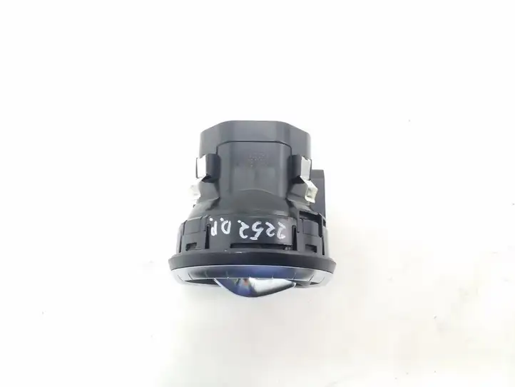 Mercedes-Benz CLA C117,X117,W117 (2013 - 2019) A11783005549051 Центральный воздушный дефлектор — фото 2