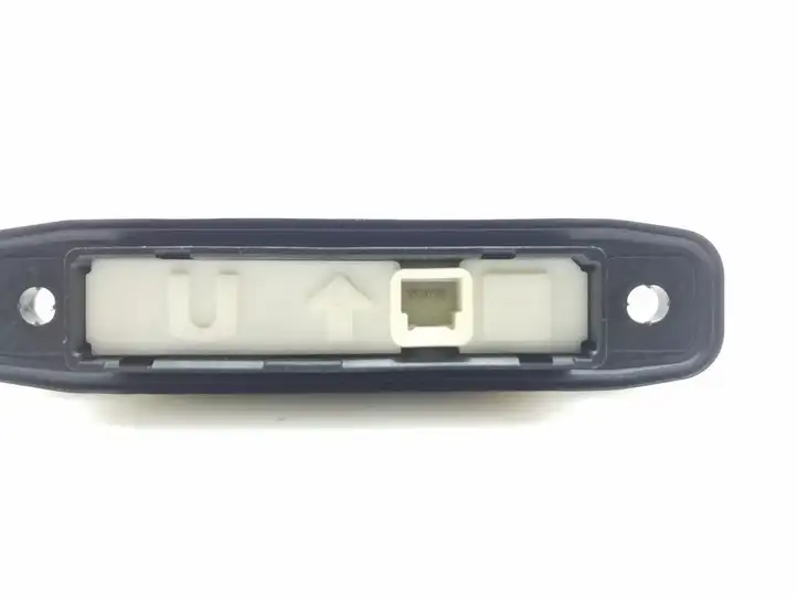 Toyota Prius+ (ZVW40) (2011 - 2018) 8484028040 Ручка багажной двери — фото 2