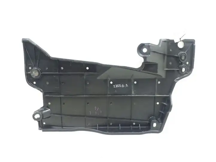 Toyota Prius+ (ZVW40) (2011 - 2018) 5762747020 Защита днища багажника — фото 2