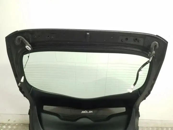Toyota Prius Prime (2017 - ) Крышка багажника — фото 7