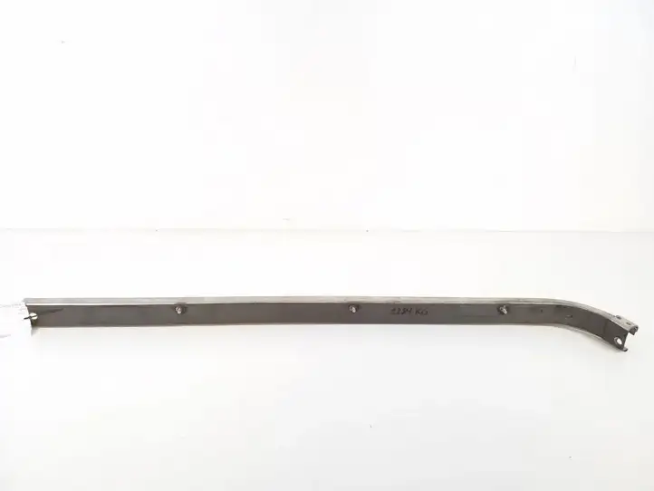Mercedes-Benz Vito Viano W639 (2010 - 2015) A6397661037 Средняя направляющая ролика раздвижной двери — фото 1