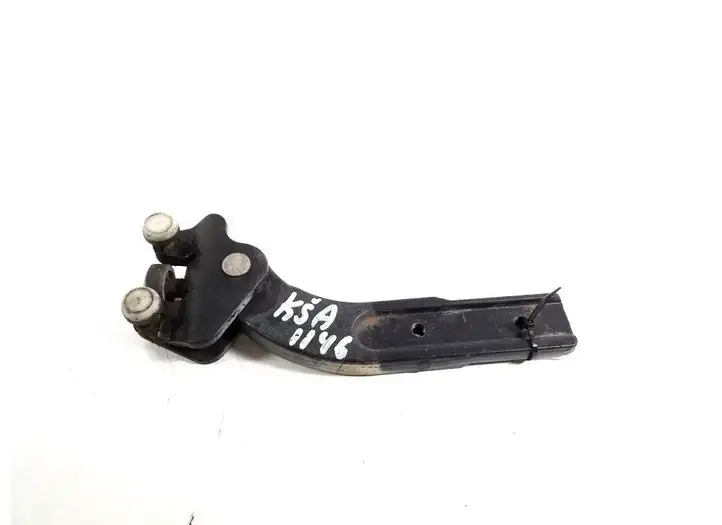Mercedes-Benz Vito Viano W639 (2003 - 2010) A6397601647 Нижняя направляющая раздвижной двери — фото 1