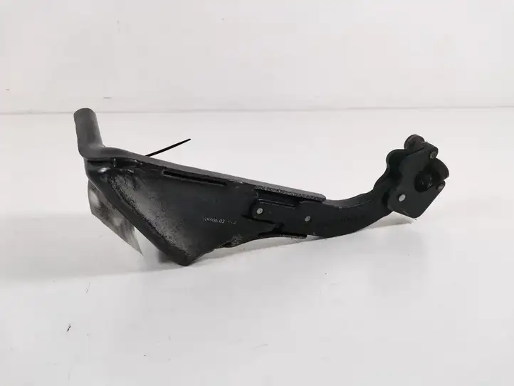 Mercedes-Benz Vito Viano W639 (2003 - 2010) A6397630047 Нижняя направляющая раздвижной двери — фото 3