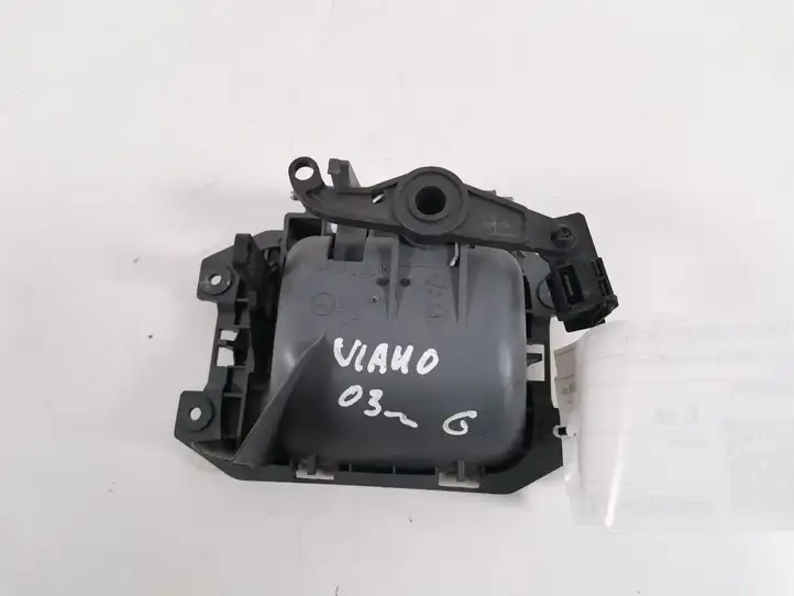 Mercedes-Benz Vito Viano W639 (2003 - 2010) A6397600161 Внутренняя ручка двери багажника — фото 2