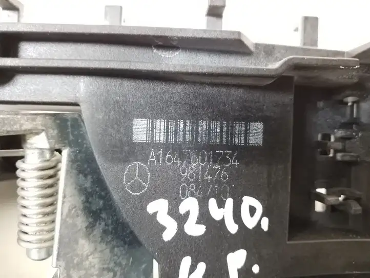 Mercedes-Benz ML W164 (2005 - 2011) Наружная ручка двери — фото 4