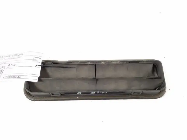 Mercedes-Benz E W211 (2002 - 2009) A2118300042 Решетка в крыле — фото 2