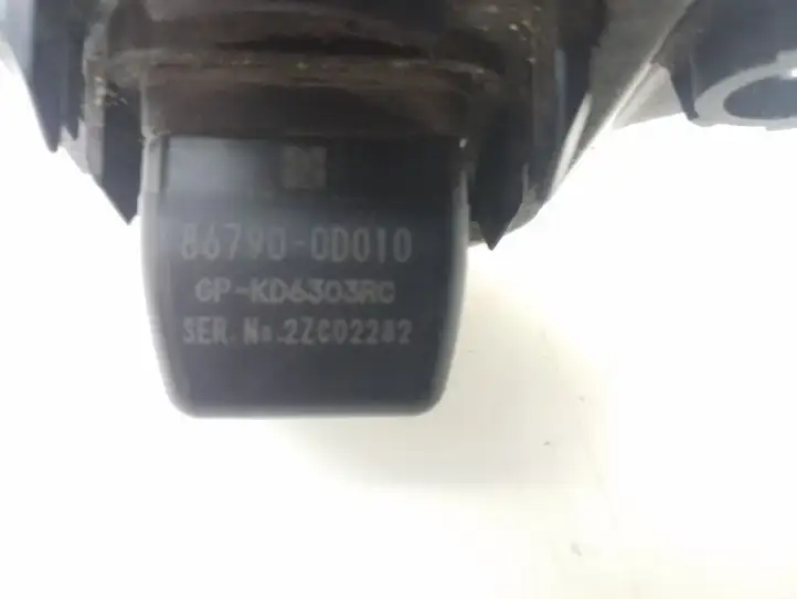 Toyota Yaris (2012 - 2014) 867900D010 Видеокамера заднего вида — фото 3