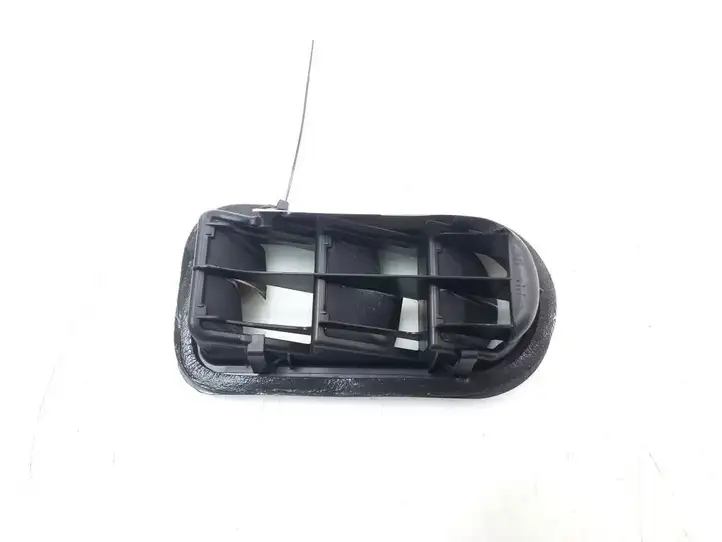 Toyota Urban Cruiser (XP110) (2007 - 2016) 6293052010 Решетка в крыле — фото 1