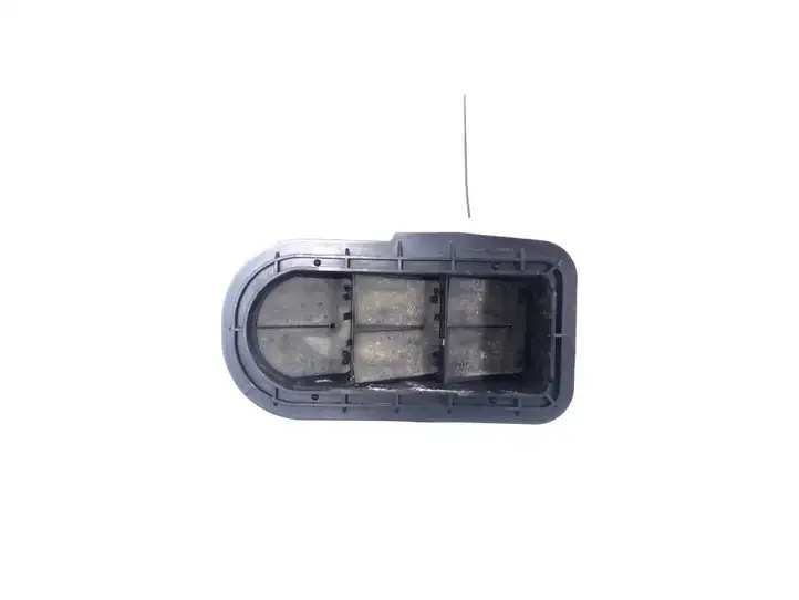 Toyota Urban Cruiser (XP110) (2007 - 2016) 6293052010 Решетка в крыле — фото 2