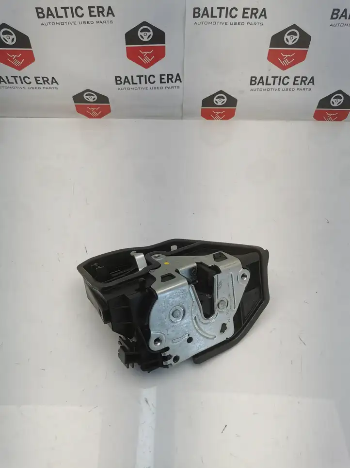 BMW 3 F30 F35 F31 (2012 - 2018) 7229460 Замок задней двери — фото 3
