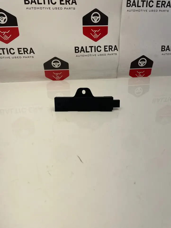 BMW 4 F32 F33 (2013 - 2017) 9220832 Антенна бесключевого доступа — фото 2