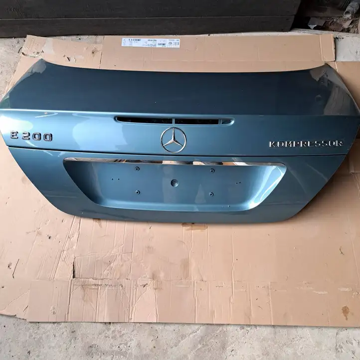 Mercedes-Benz E W211 (2002 - 2009) Крышка багажника — фото 1