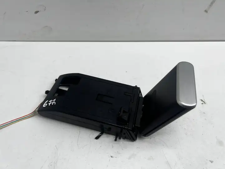 Volkswagen PASSAT B6 (2005 - 2010)  3C1858711 Другие блоки управления / модули