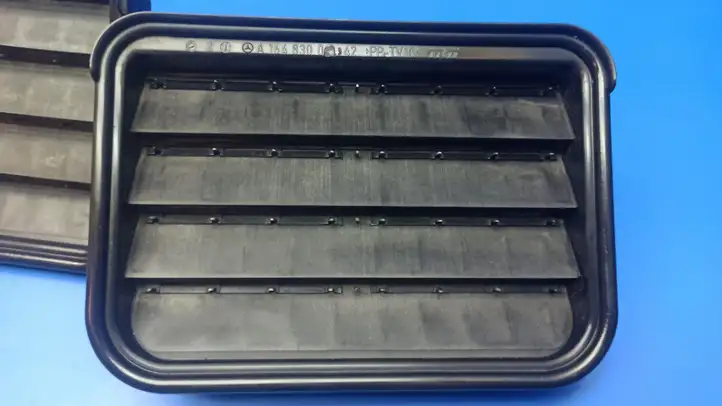 Mercedes-Benz ML W164 (2005 - 2011)  A1648300442 Вентиляционная решётка