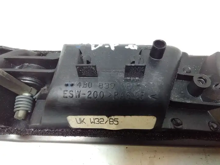 Audi A6 S6 C5 4B (1997 - 2001) 4B0839020 Внутренняя ручка задней двери — фото 4