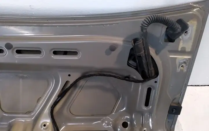 Chevrolet Epica (2006 - 2009)   Задняя крышка (багажника)