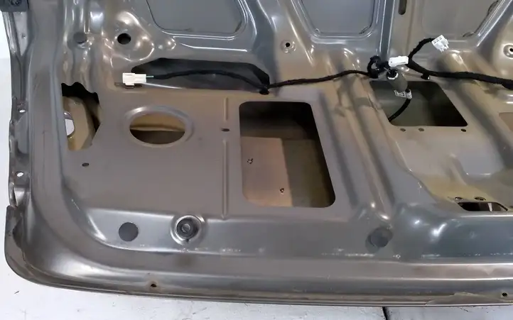 Chevrolet Epica (2006 - 2009)   Задняя крышка (багажника)