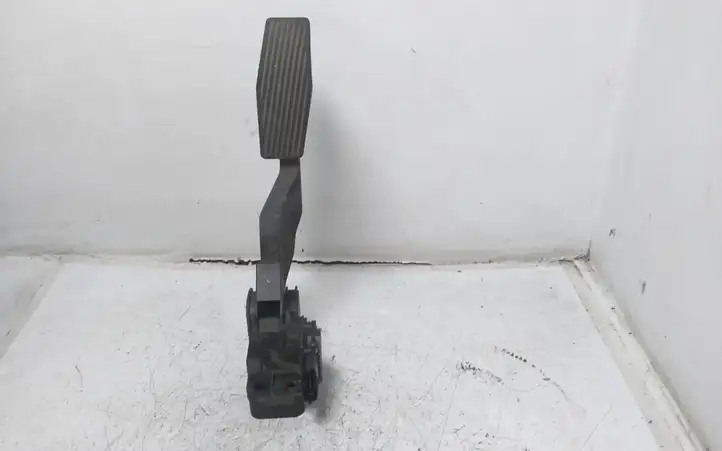 Opel Zafira A (1999 - 2003) 0281002298 Педаль акселератора — фото 1