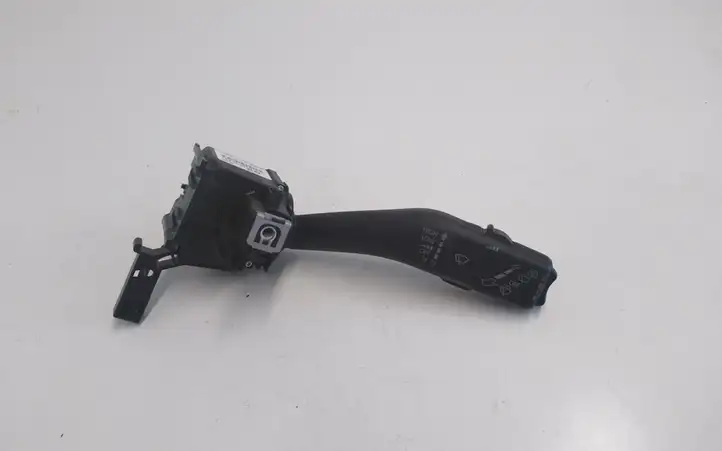 Volkswagen Golf V (2003 - 2009) 1K0953519J Переключатель стеклоочистителей — фото 1