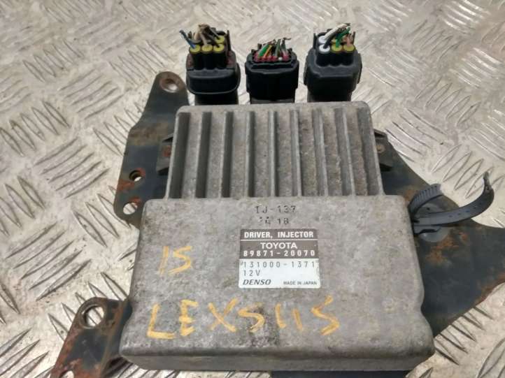 Lexus IS 220 (2005 - 2010)  8987120070 Блок управления топливных форсунок