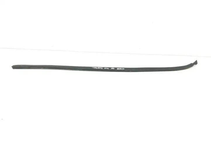 Volkswagen Touareg I (2002 - 2010) 7L6854328 Накладка стоек лобового стекла — фото 1