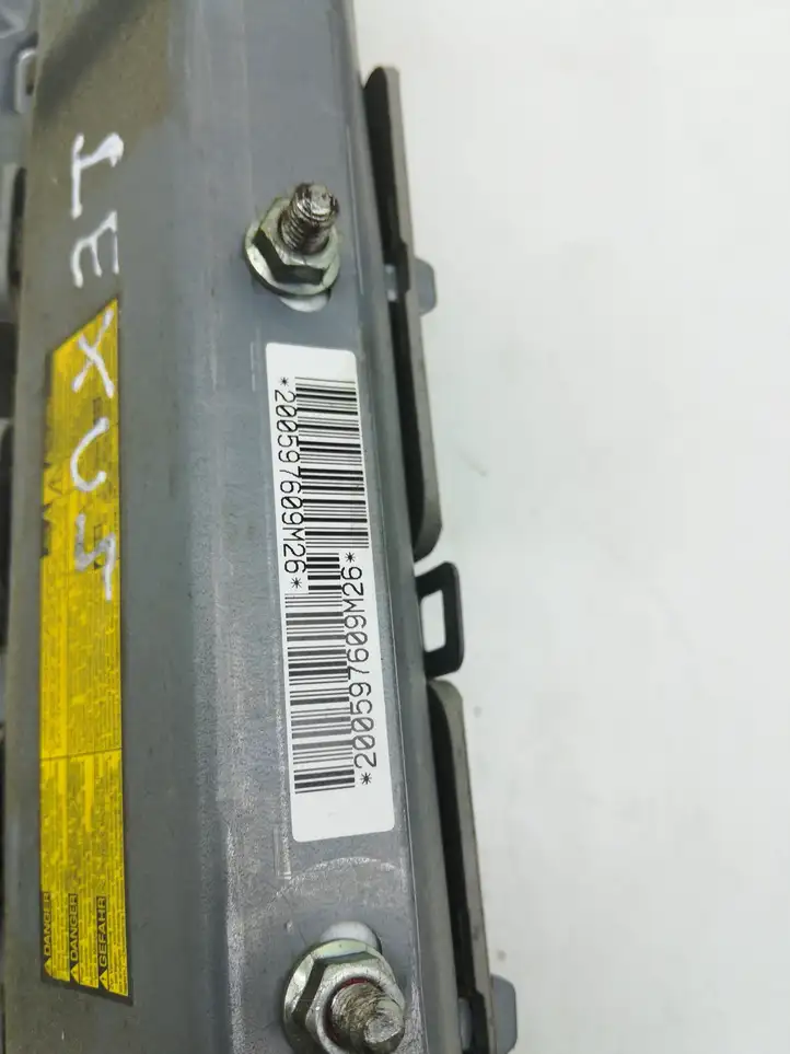 Lexus IS 220D-250-350 (2005 - 2010) 200597609M26 Коленная подушка безопасности — фото 6