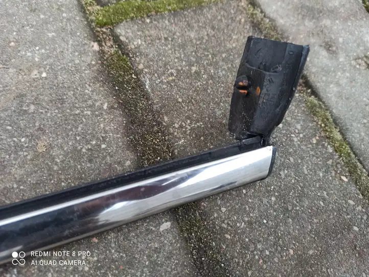 Citroen C4 I Picasso (2006 - 2013) 9655506280 Накладка стекла задней двери — фото 3