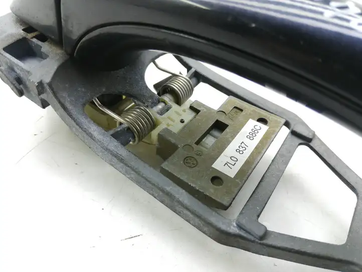 Volkswagen Touareg I (2002 - 2010) 7L0837886C Наружная ручка двери — фото 6