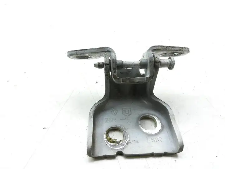 Dacia Sandero (2012 - 2016) Нижняя петля передней двери — фото 2